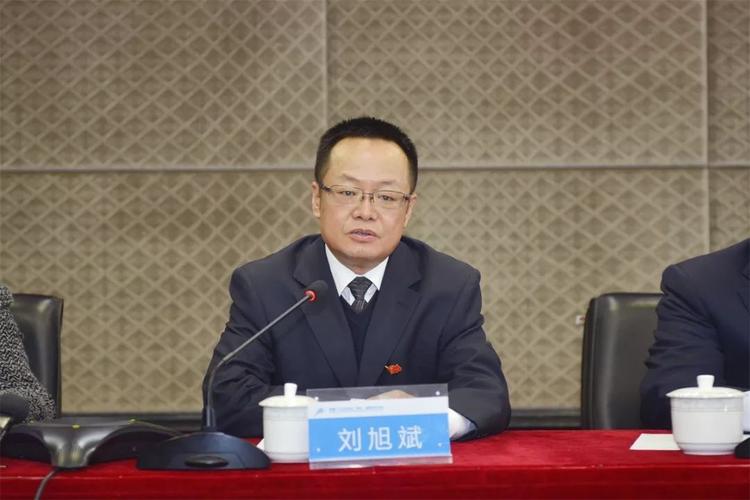 三级人妻少妇久久的相关介绍
