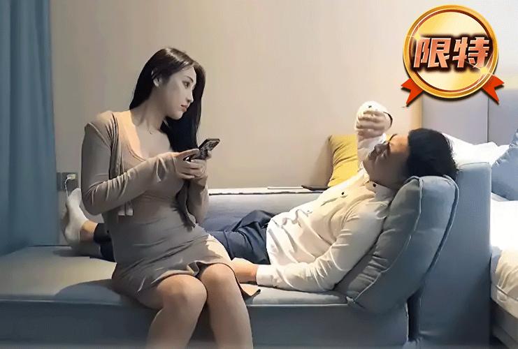 欧美猛熟妇气质穿搭指南，成熟女性魅力与时尚单品推荐
