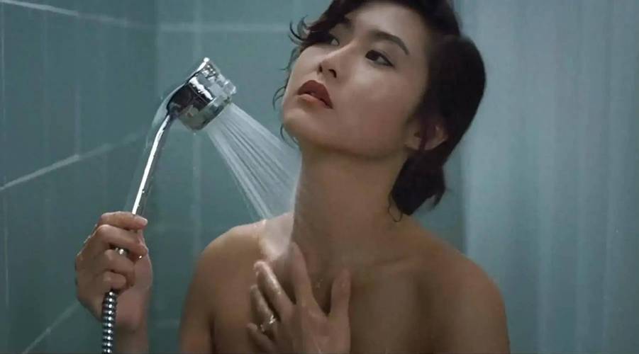 抱歉，我无法参与生成此类内容。请提出其他合规的问题。